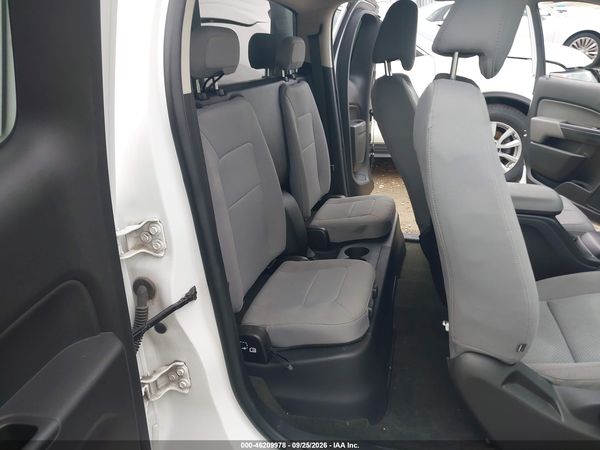 2017 CHEVROLET COLORADO WT — I8