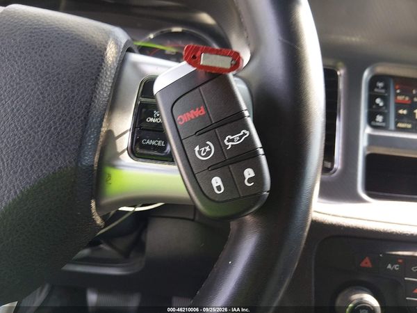 2014 DODGE CHARGER SE — I11