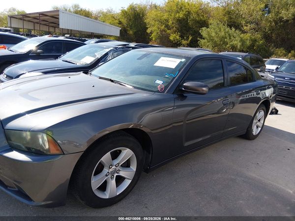 2014 DODGE CHARGER SE — I117