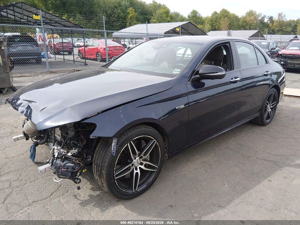 2017 MERCEDES-BENZ AMG E 43 — I2