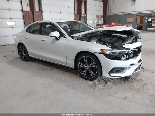 2021 VOLVO S60 T6 INSCRIPTION — I1