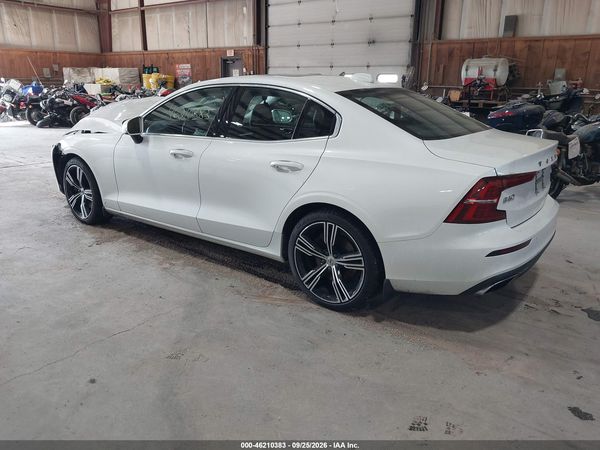 2021 VOLVO S60 T6 INSCRIPTION — I3