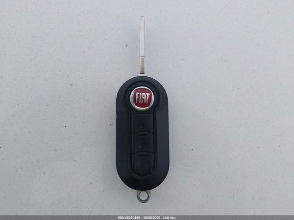 2017 FIAT 500 POP — I11