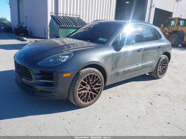 2020 PORSCHE MACAN — I2