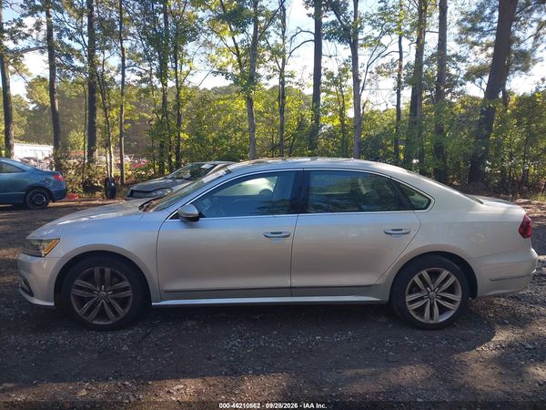 2017 VOLKSWAGEN PASSAT 1.8T SE — I117