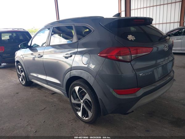 2017 HYUNDAI TUCSON LIMITED — I3