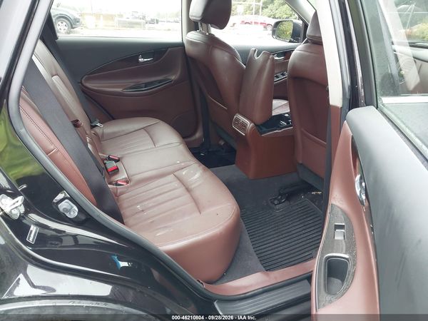 2017 INFINITI QX50 — I8