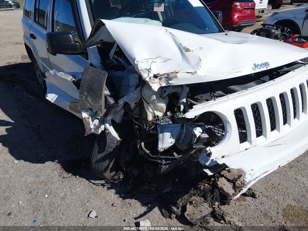 2016 JEEP PATRIOT SPORT — I6