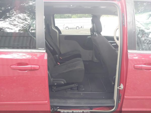 2013 DODGE GRAND CARAVAN CREW — I8