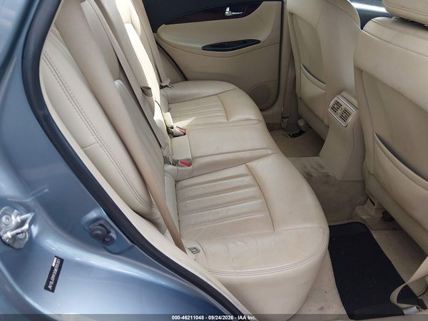 2016 INFINITI QX50 — I8