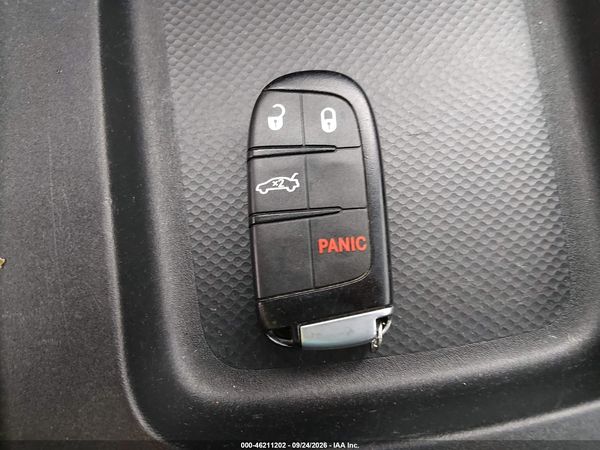 2019 DODGE CHARGER POLICE AWD — I11