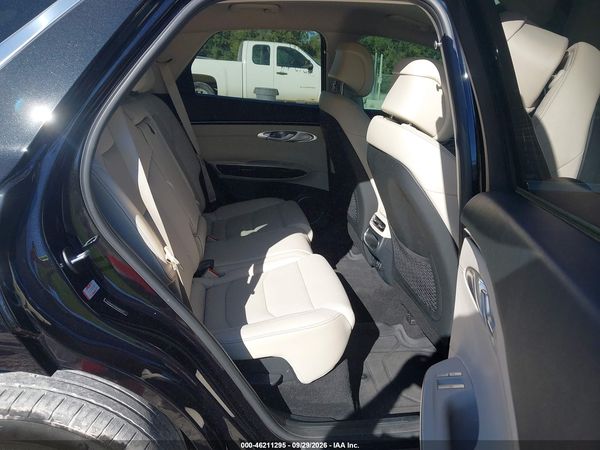 2024 GENESIS GV70 2.5T AWD — I8