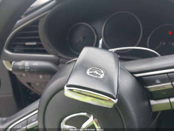 2022 MAZDA MAZDA3 2.0 — I11