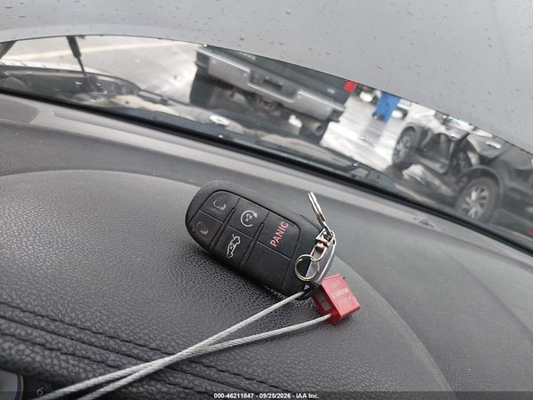 2014 CHRYSLER 300 — I11