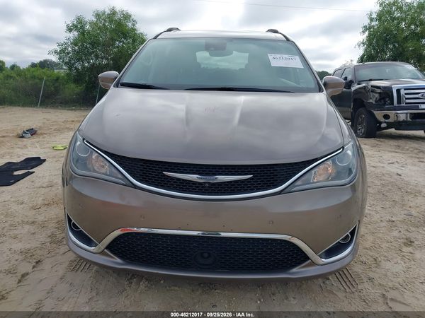 2017 CHRYSLER PACIFICA TOURING-L PLUS — I115