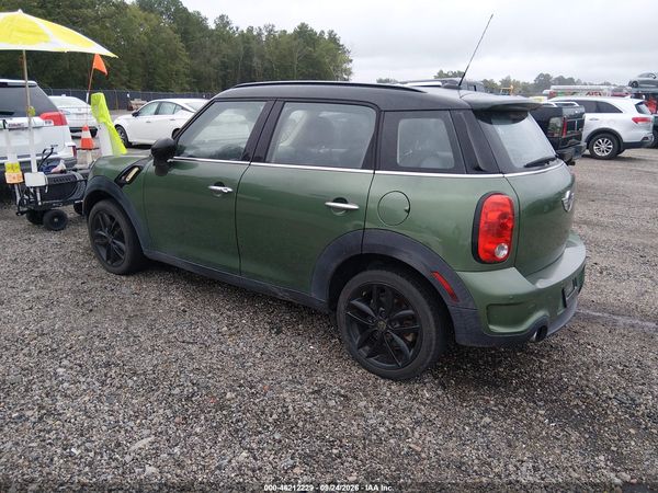 2015 MINI COUNTRYMAN COOPER S — I3