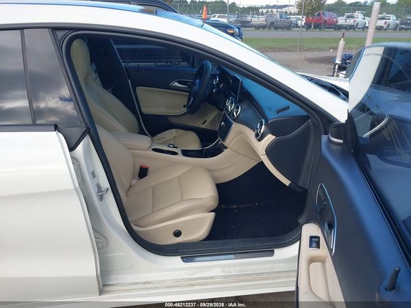 2014 MERCEDES-BENZ CLA 250 CLA250 — I5