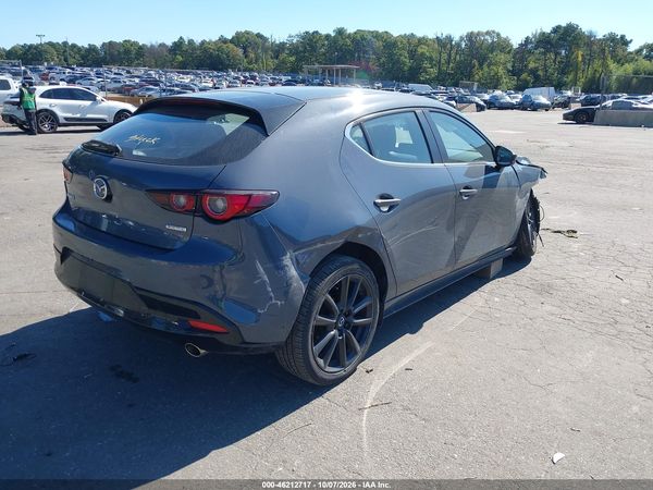 2022 MAZDA MAZDA3 CARBON EDITION — I4