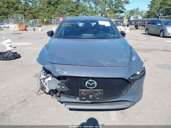 2022 MAZDA MAZDA3 CARBON EDITION — I115