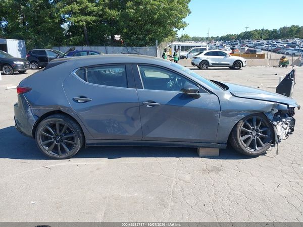 2022 MAZDA MAZDA3 CARBON EDITION — I116