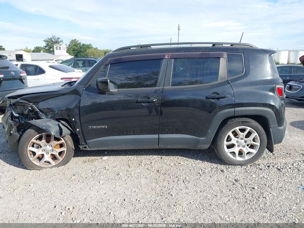 2018 JEEP RENEGADE LATITUDE FWD — I117