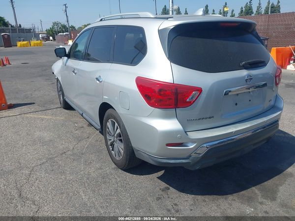 2019 NISSAN PATHFINDER SL — I3