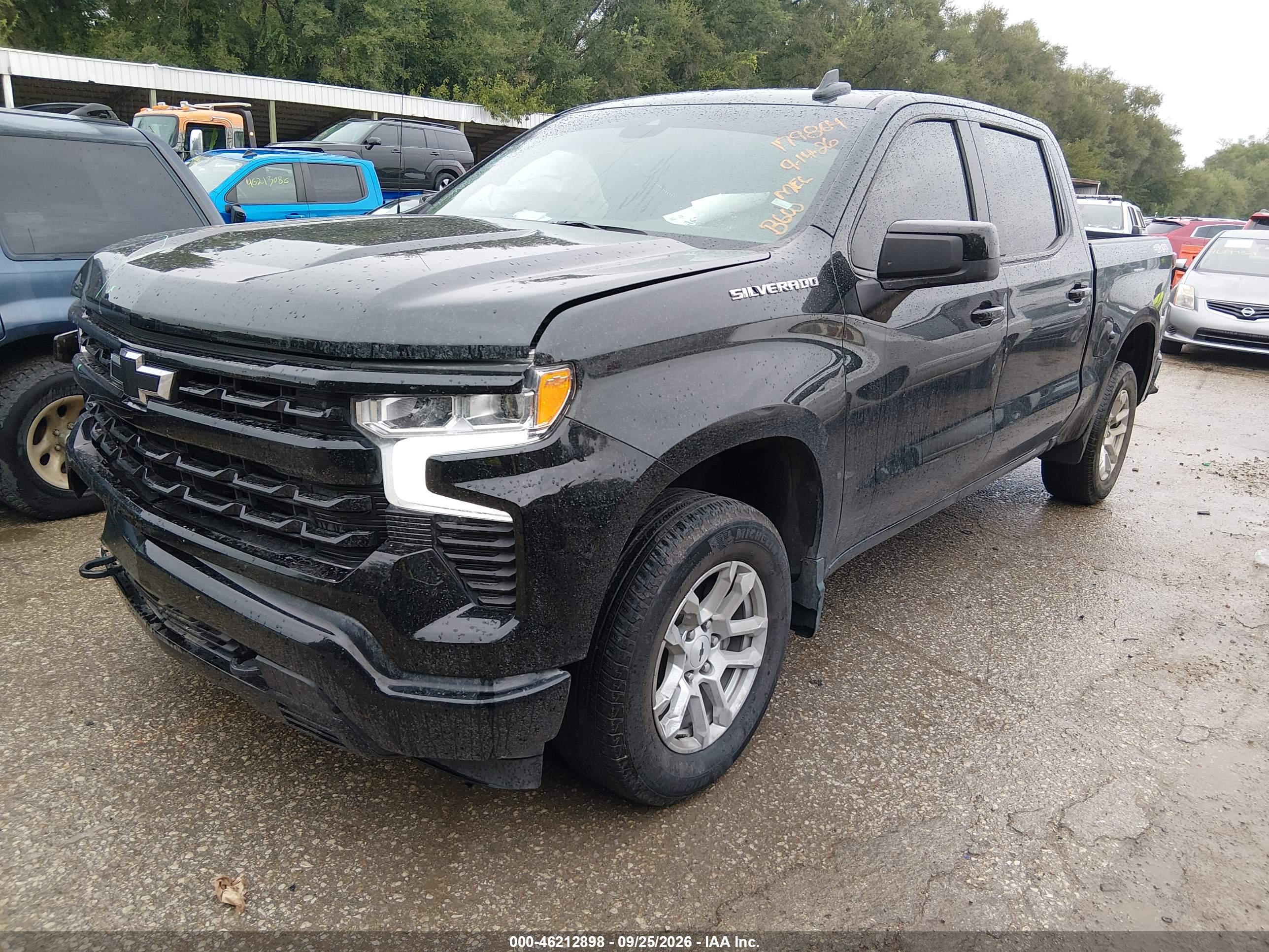 2026 CHEVROLET SILVERADO 1500 4WD  SHORT BED RST — I2
