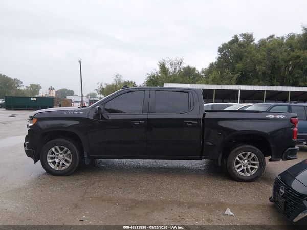 2026 CHEVROLET SILVERADO 1500 4WD  SHORT BED RST — I117