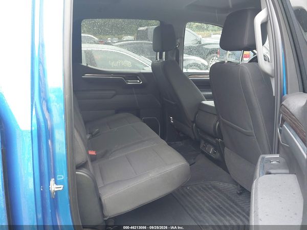 2025 CHEVROLET SILVERADO 1500 4WD  STANDARD BED LT — I8