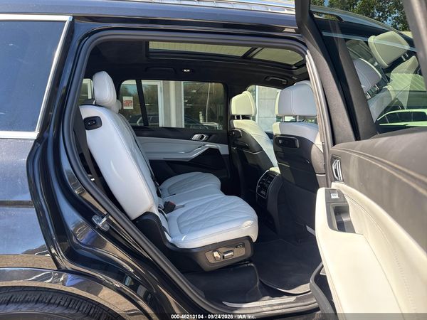 2024 BMW X7 XDRIVE40I — I8