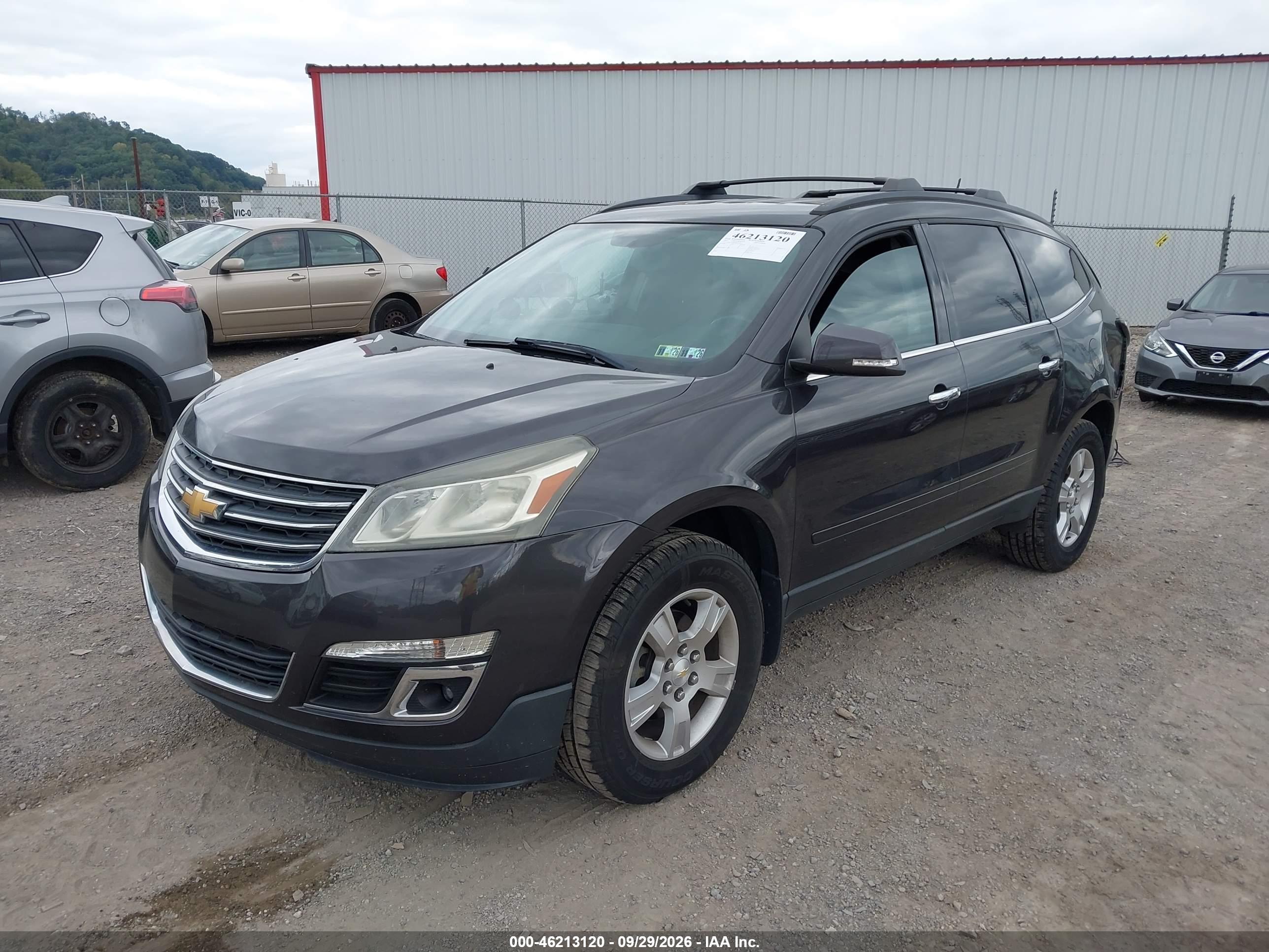 2017 CHEVROLET TRAVERSE 1LT — I2