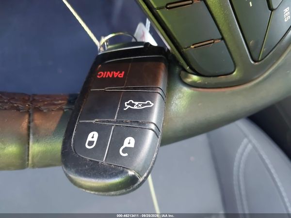2018 DODGE CHALLENGER SXT — I11