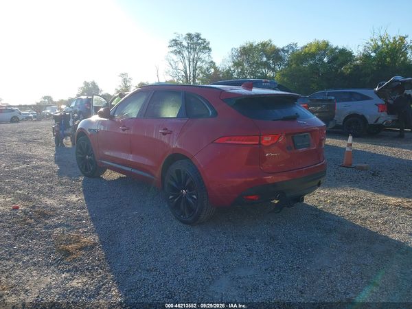 2017 JAGUAR F-PACE 35T R-SPORT — I3