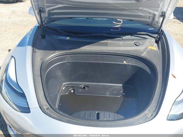 2018 TESLA MODELO 3 — I10