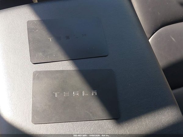 2018 TESLA MODELO 3 — I11