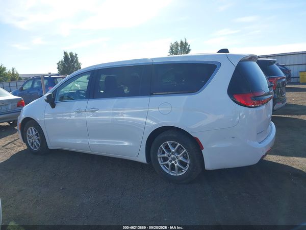 2023 CHRYSLER PACIFICA TOURING L — I117