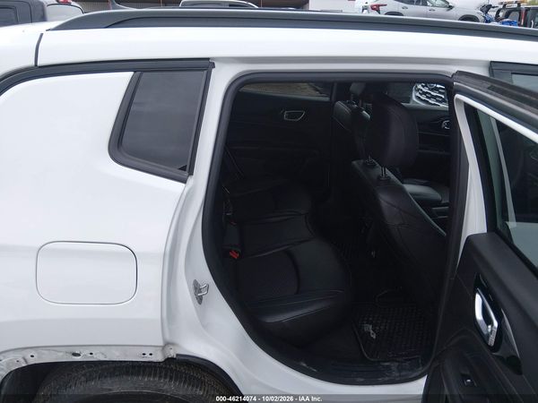 2025 JEEP COMPASS LATITUDE 4X4 — I8