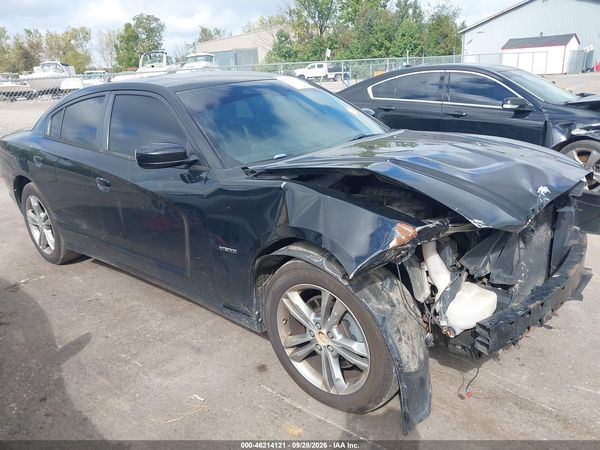 2013 DODGE CHARGER R/T MAX — I1