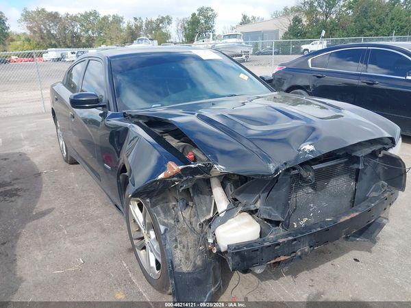 2013 DODGE CHARGER R/T MAX — I6