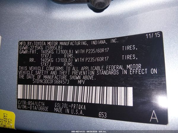2015 TOYOTA SIENNA XLE PREMIUM 8 PASSENGER — I9