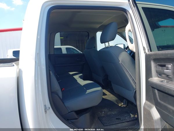2017 RAM 2500 TRADESMAN  4X4 8' BOX — I8