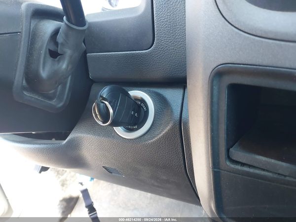 2017 RAM 2500 TRADESMAN  4X4 8' BOX — I11