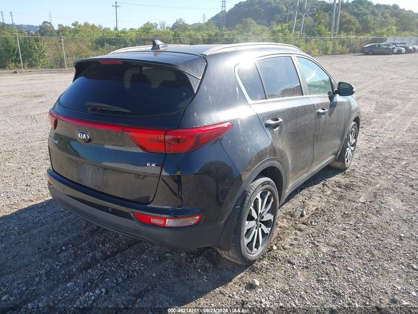 2017 KIA SPORTAGE EX — I4