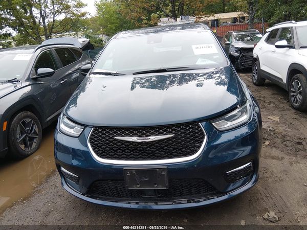 2025 CHRYSLER PACIFICA SELECT — I115