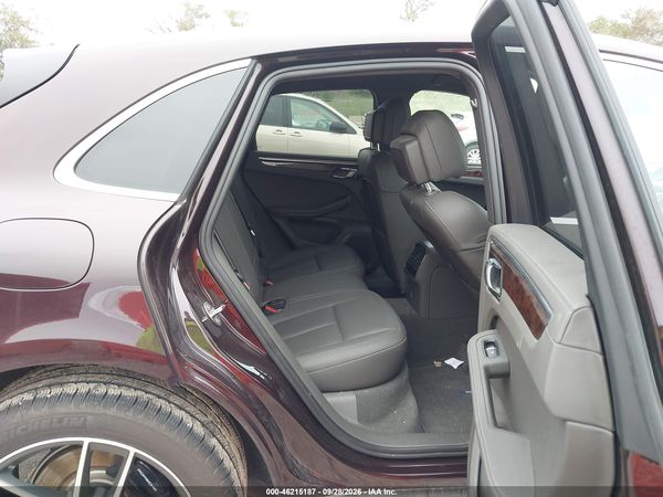 2023 PORSCHE MACAN S — I8