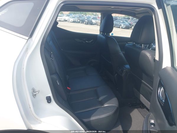 2021 NISSAN ROGUE SPORT SL AWD XTRONIC CVT — I8