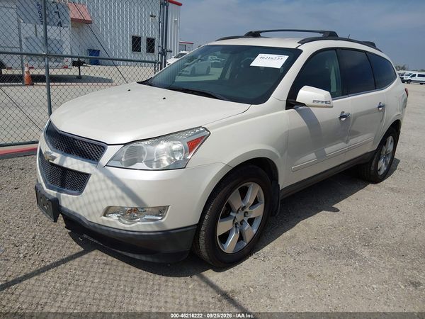 2012 CHEVROLET TRAVERSE — I2