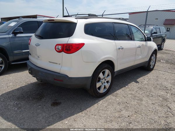 2012 CHEVROLET TRAVERSE 1LT — I4