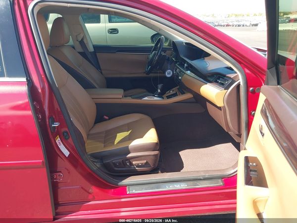 2016 LEXUS ES 300H — I5