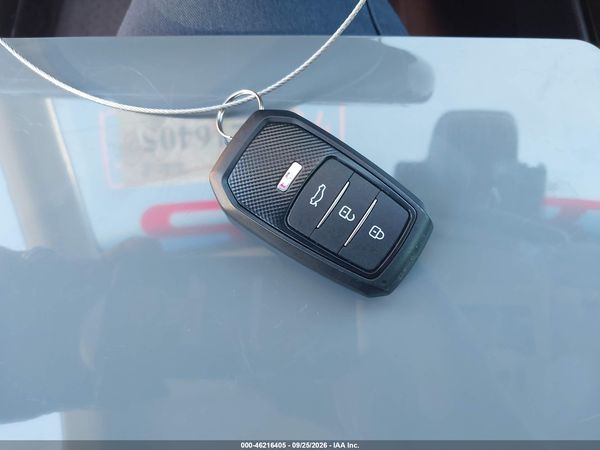 2016 LEXUS ES 300H — I11